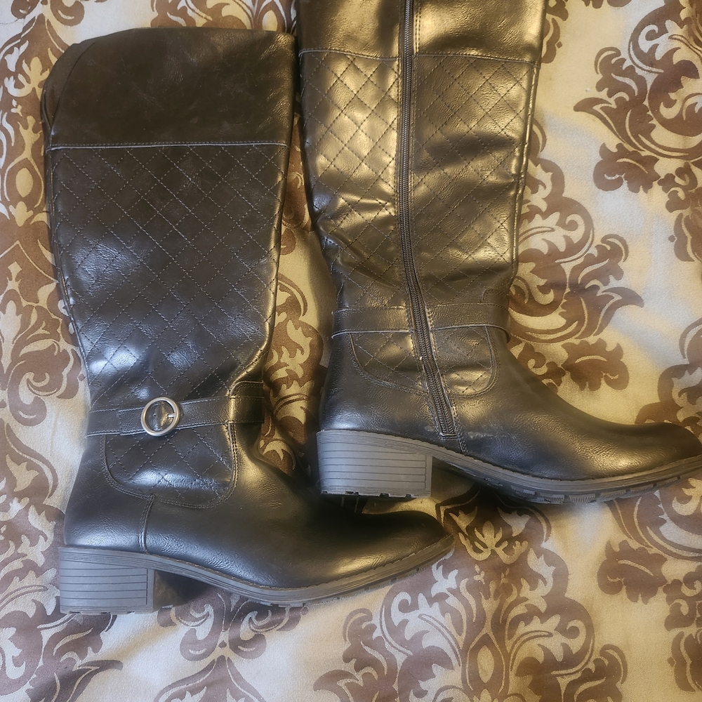 Stylish Black Quilted Over the Knee Boots Wide Calf